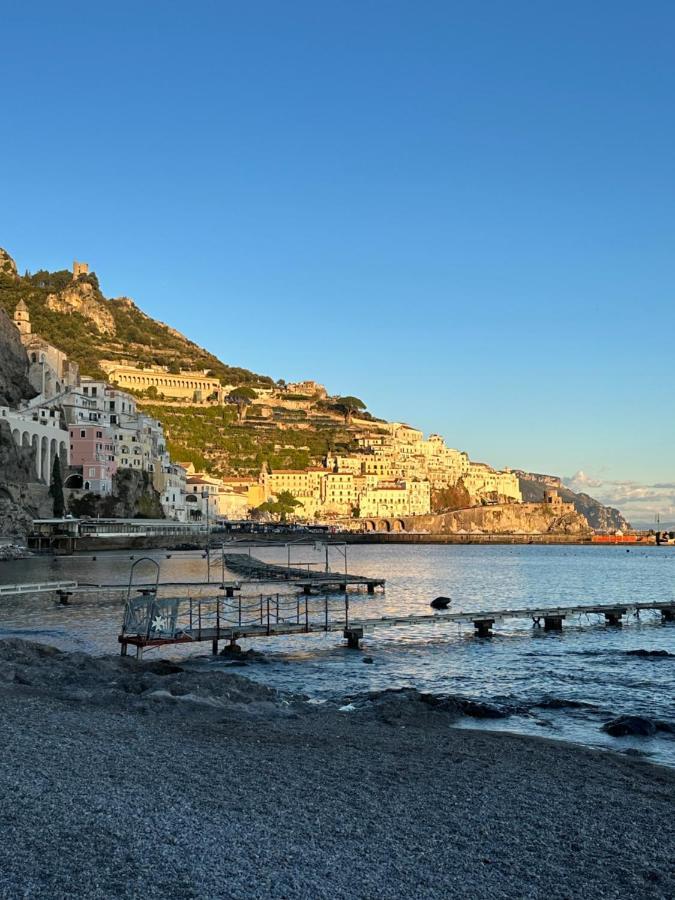 Hotel Rada Azzurra Amalfi Exterior foto