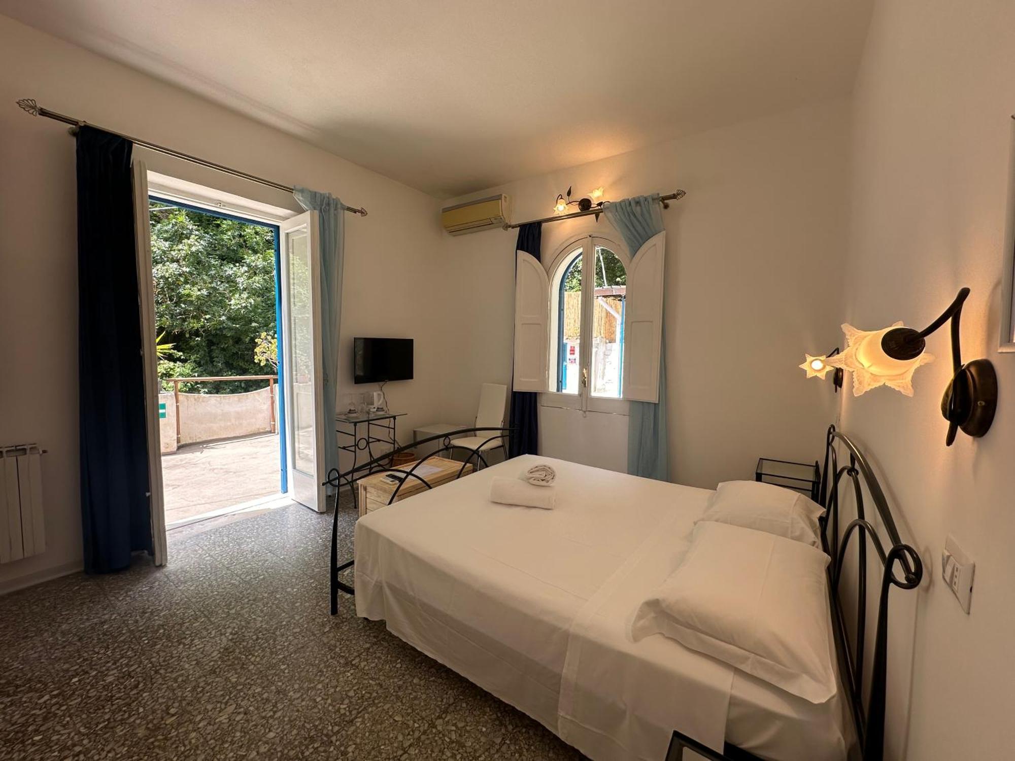 Hotel Rada Azzurra Amalfi Exterior foto